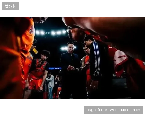 上海队在与北京队的系列赛中展现了更强的阵容深度，率先锁定总决赛名额。